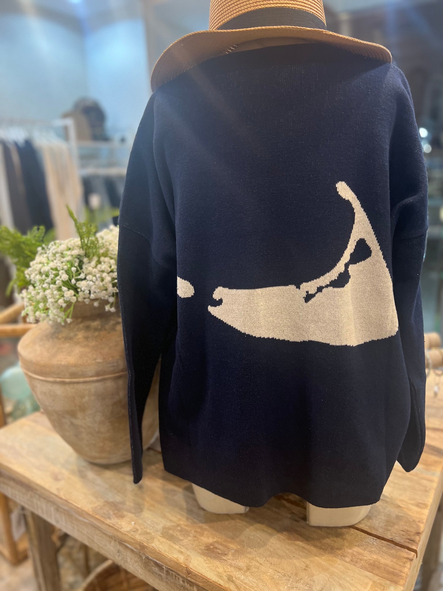NAVY NANTUCKET SWEATER