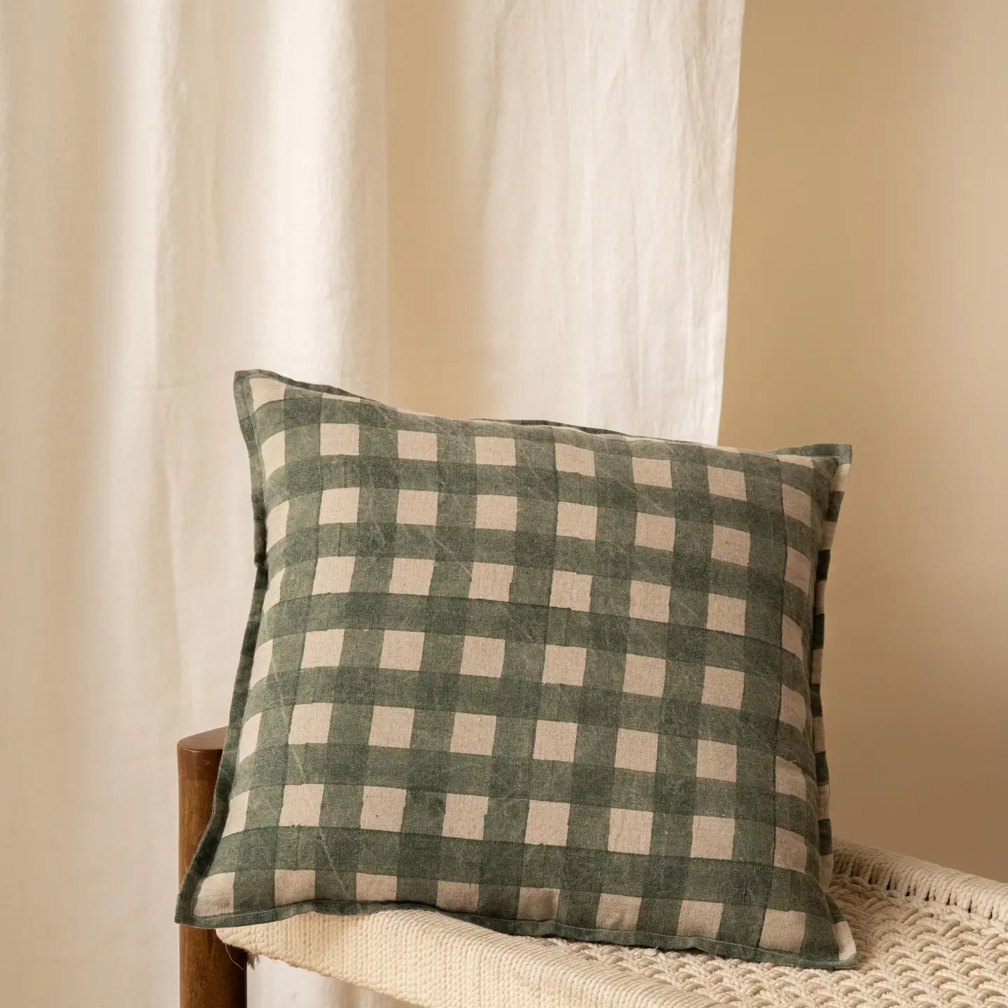 LINEN OLEA CUSHION