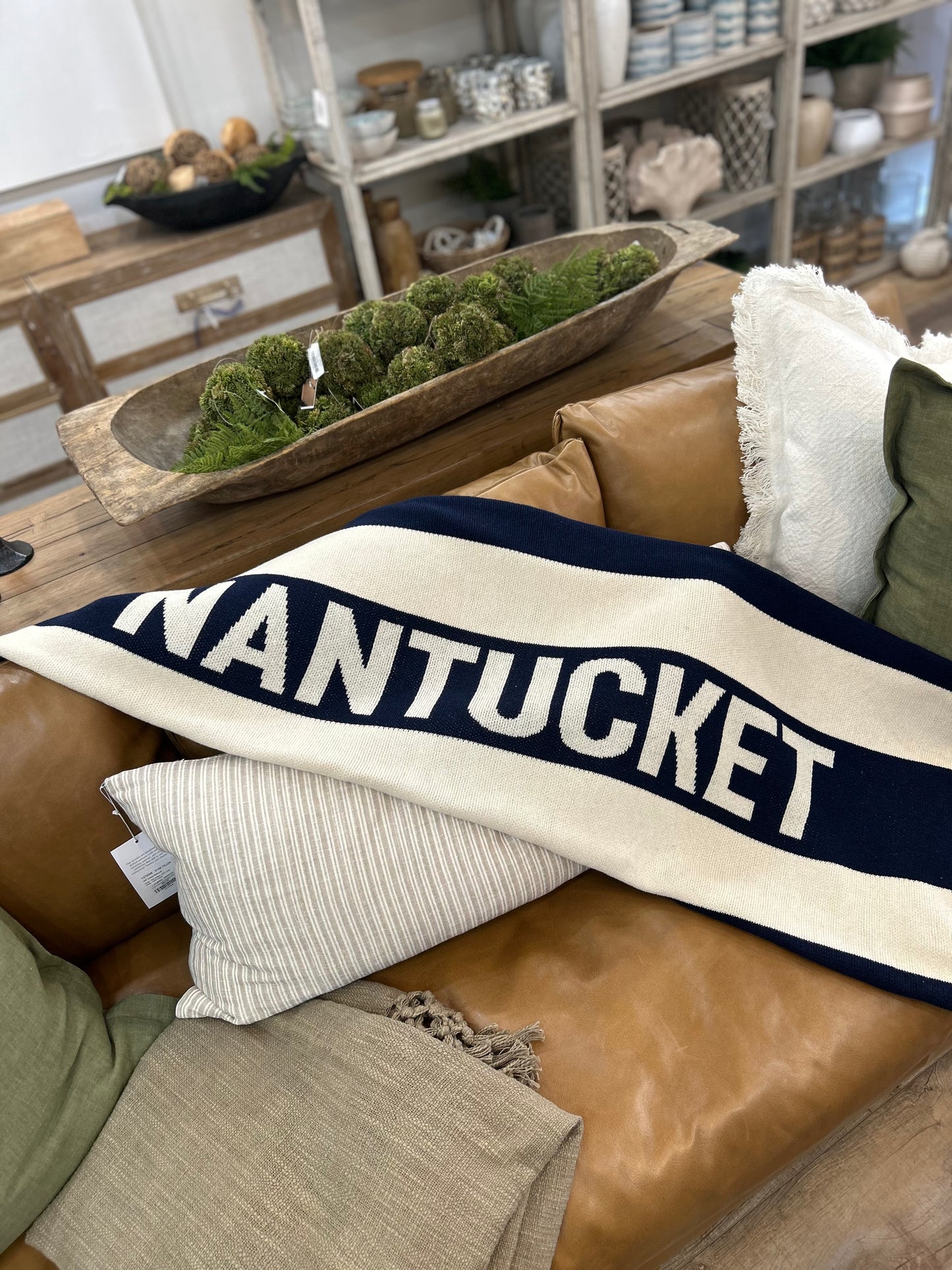 NANTUCKET NAVY THROW