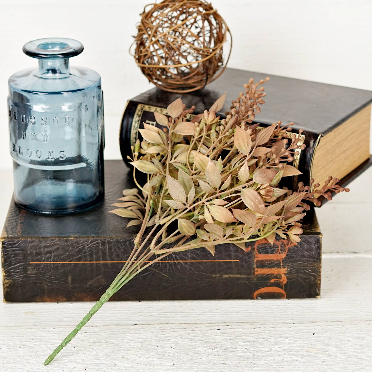 530912- 15in Bush-Fall Boxwood and Seeds-Latte