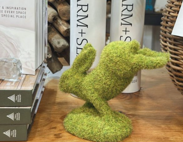 STANDING MOSS BUNNY