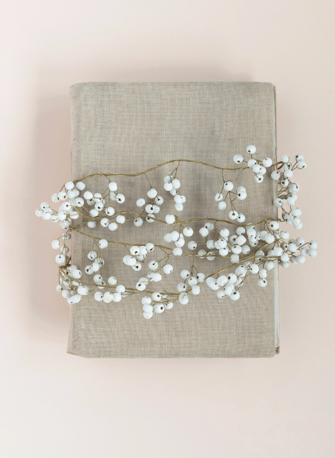 WHITE JINGLE GARLAND