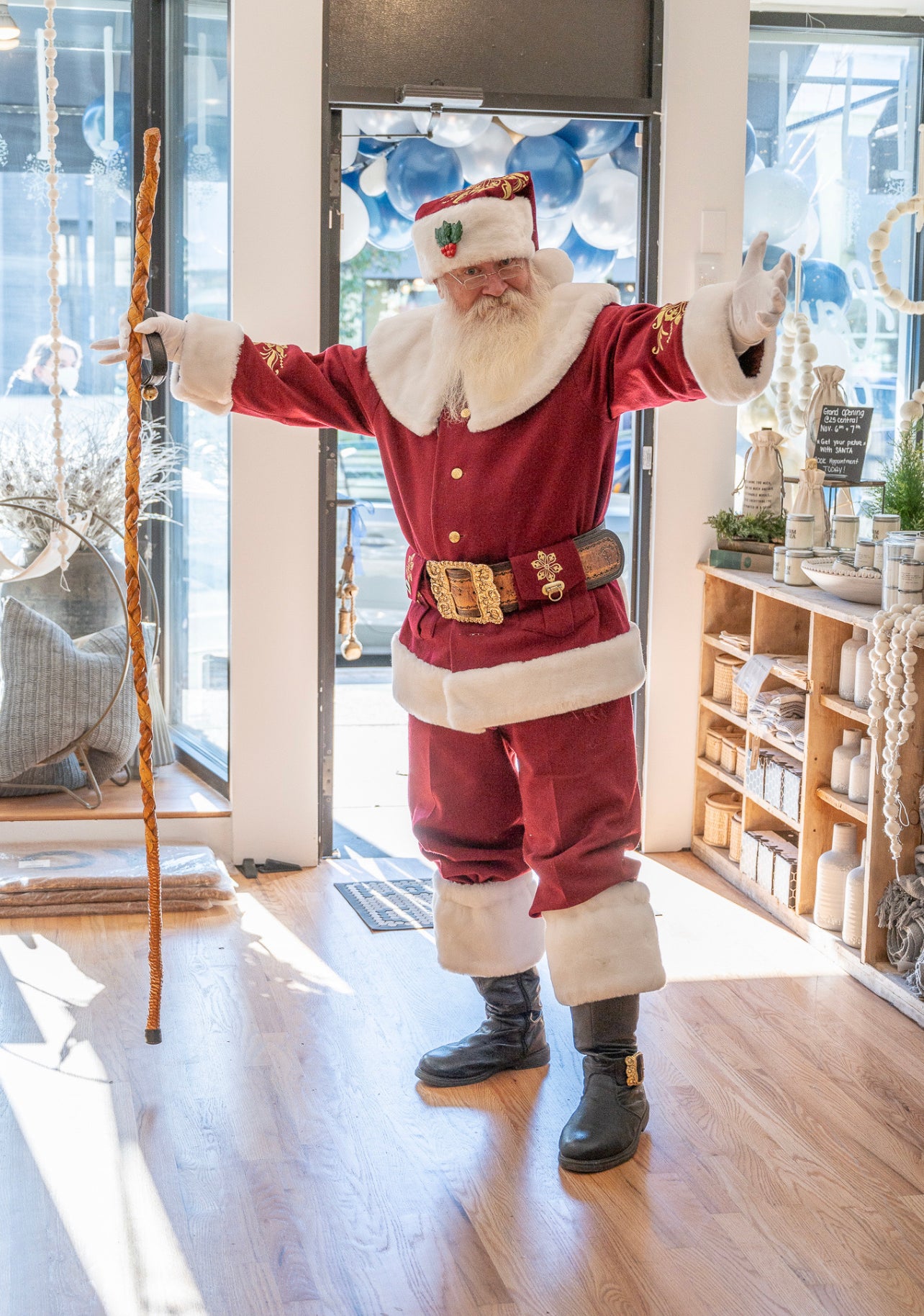 GET YOUR PICTURE WITH SANTA