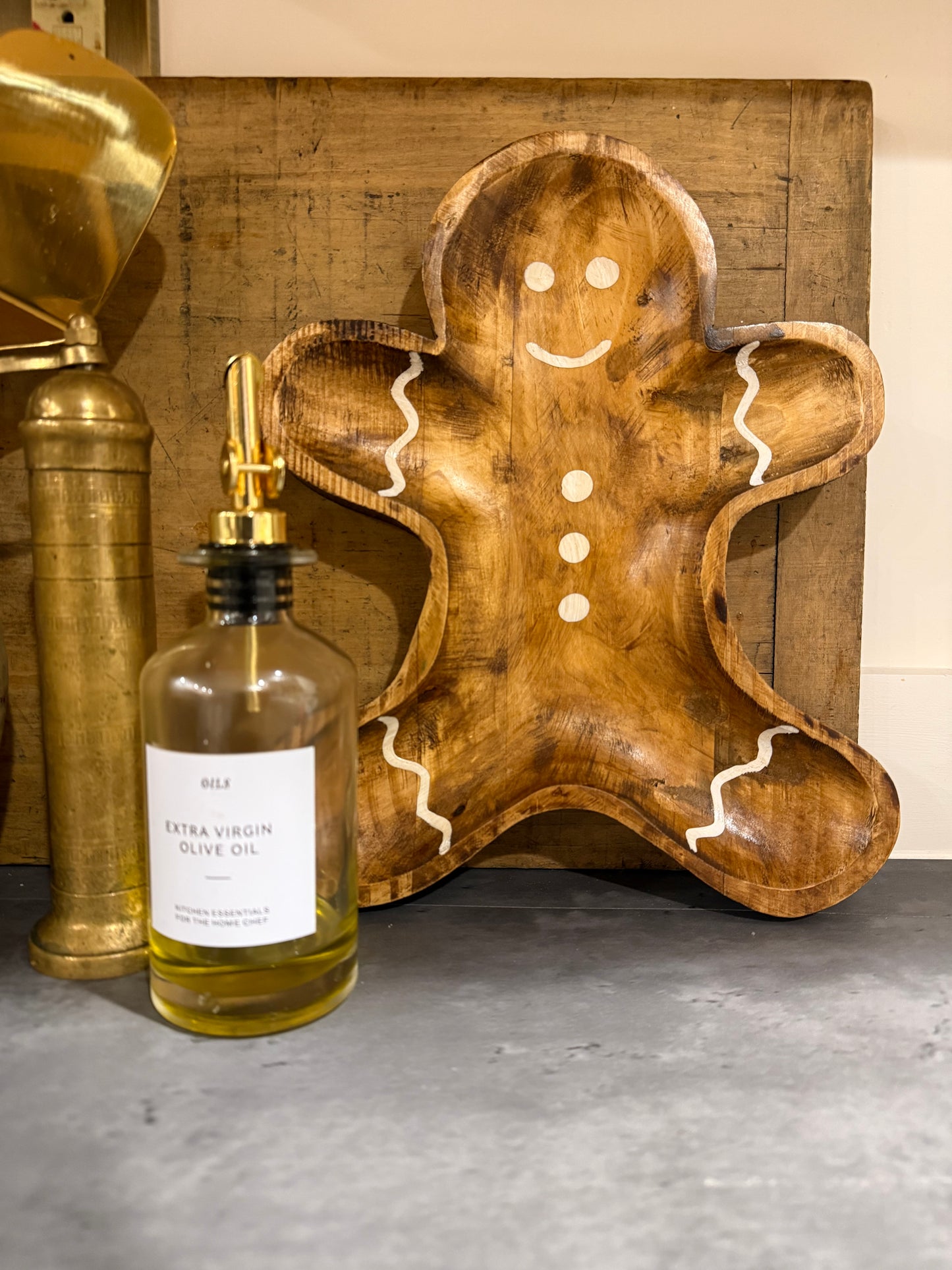 GINGERBREAD SERVING TRAY