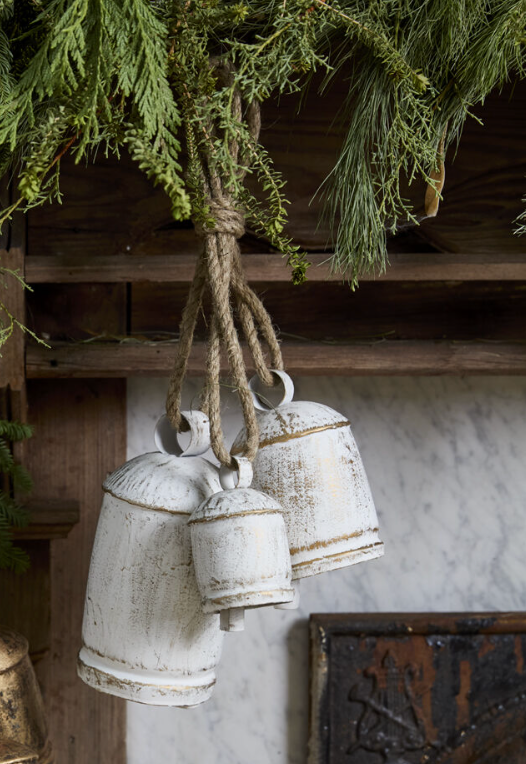 GATHERD HANGING BELLS