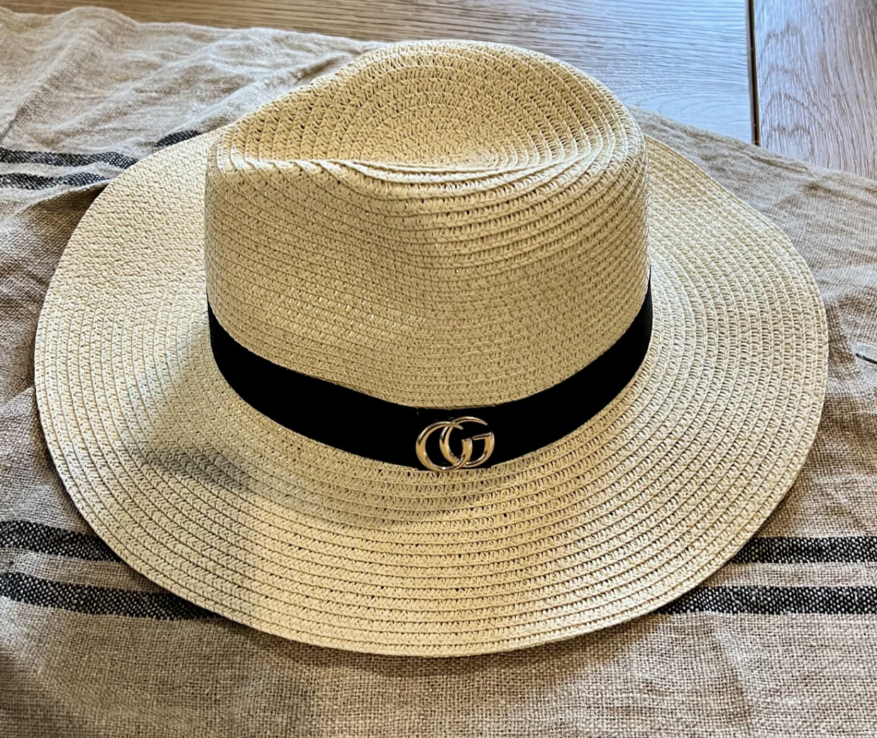 SUN HAT