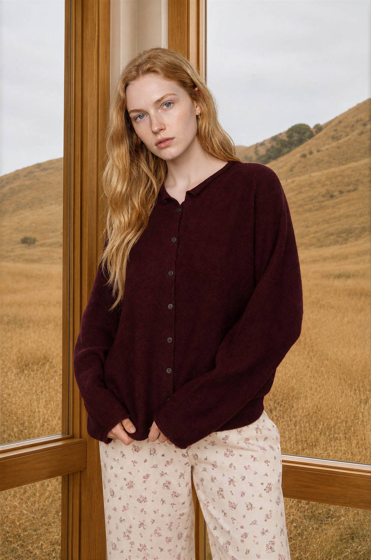 LIGHTWEIGHT BUTTON DOWN KNIT CARDIGAN
