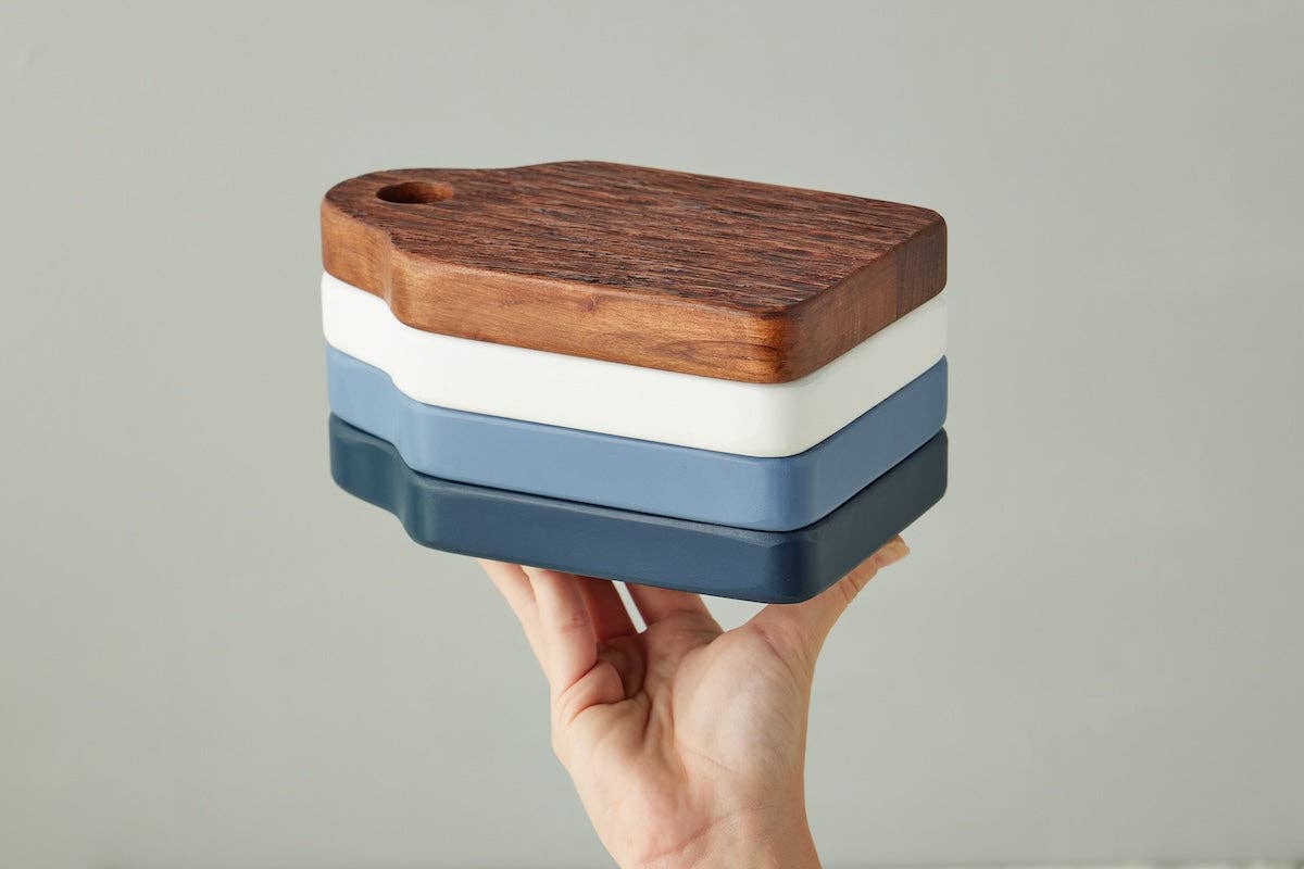Dutch Cheese Board with Spreader, Small, Denim Blue