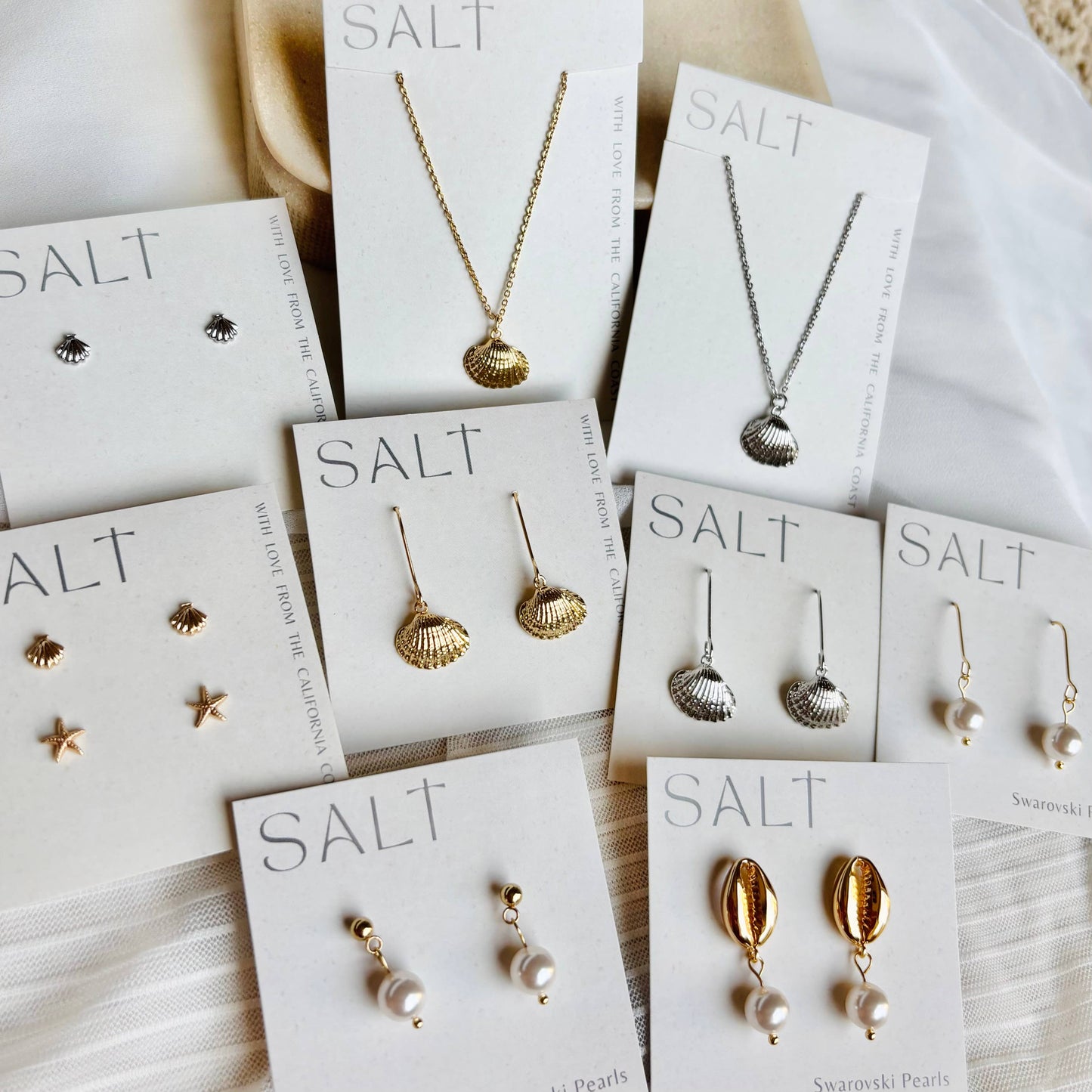 PEARL DROP EARRINGS | Swarovski pearls | minimal earrings