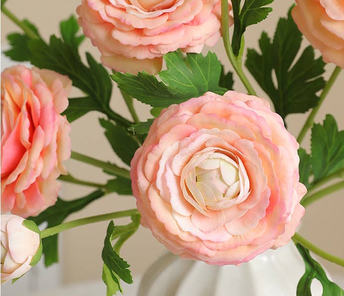 18"-Ultra Realistic Artificial Real Touch Ranunculus