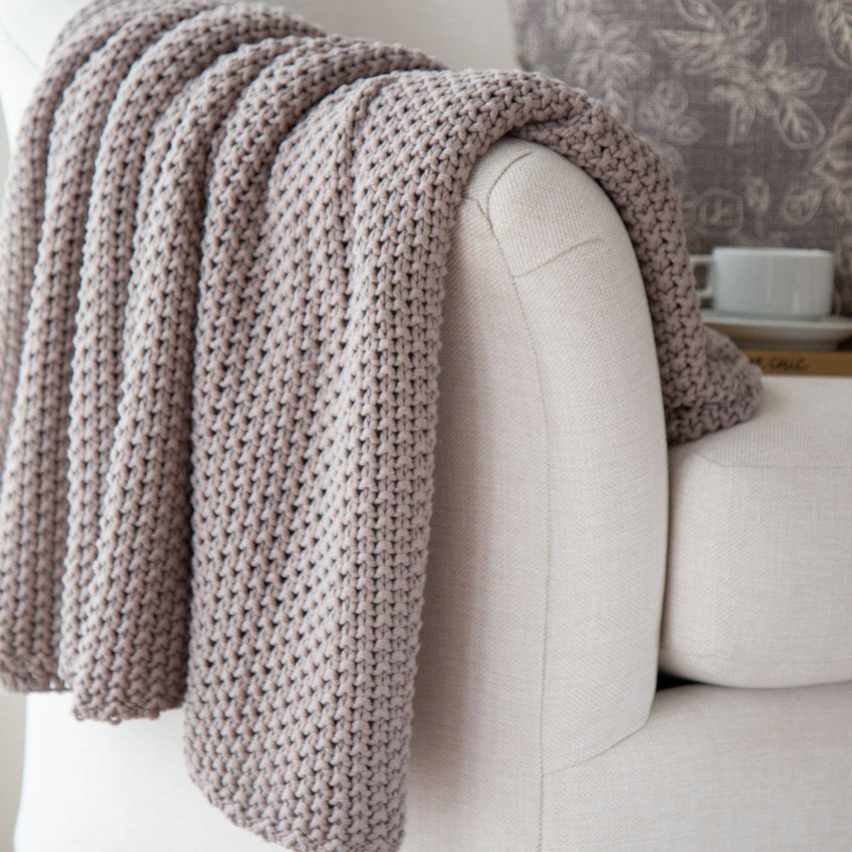 Chloe Cotton Chunky Knit Throw in Pewter