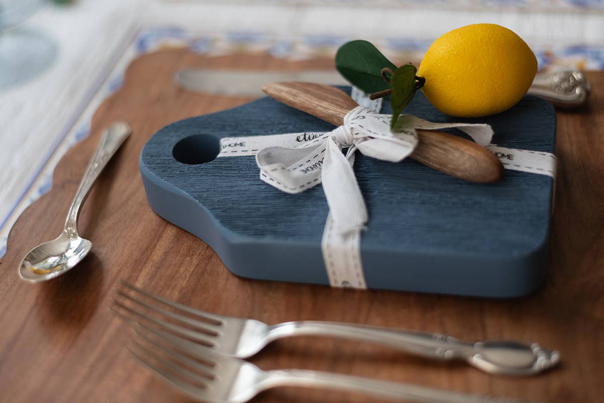 Dutch Cheese Board with Spreader, Small, Denim Blue