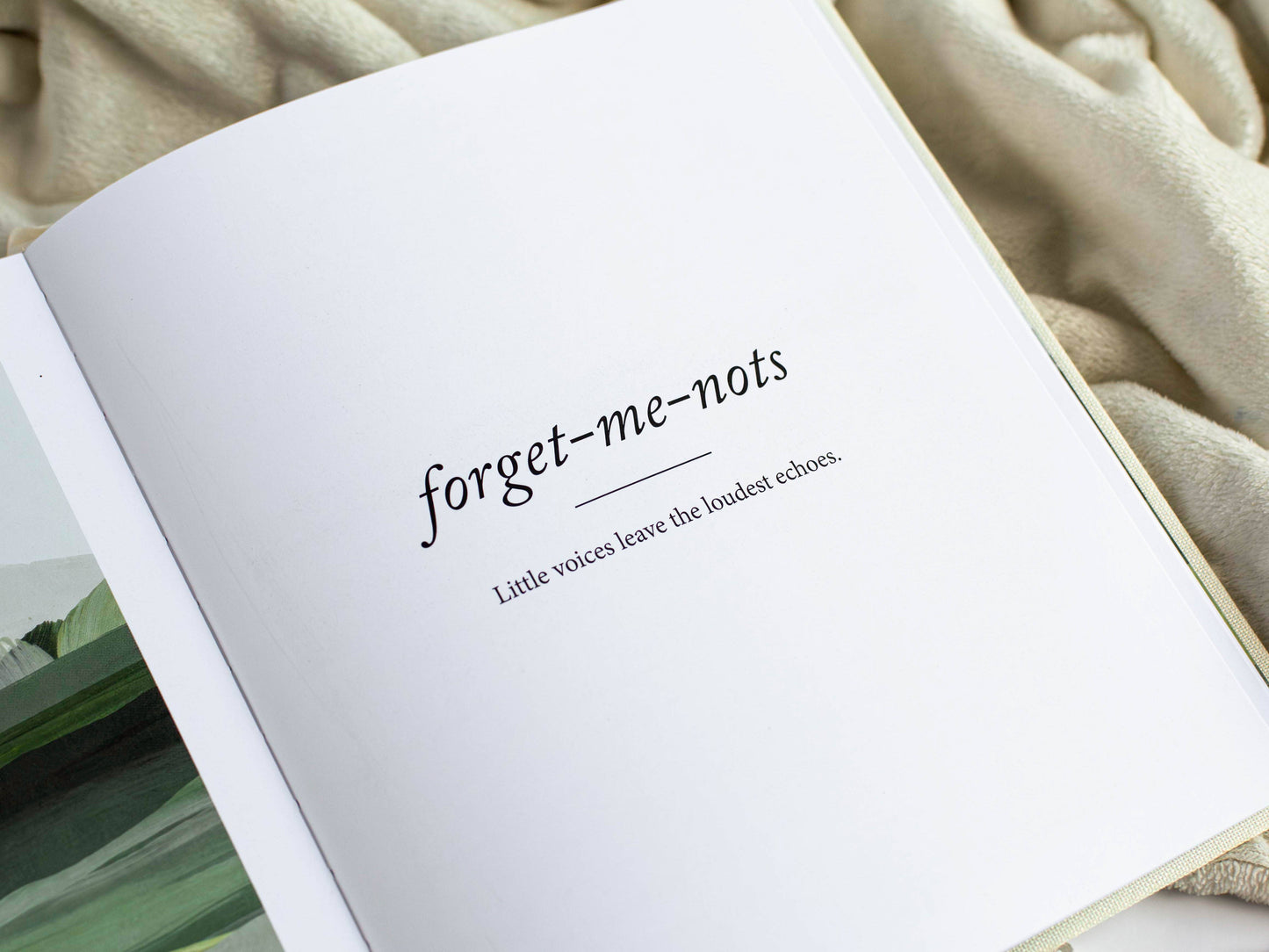 Aunt Memory Book & Keepsake Journal | Thoughtful Aunt Gift
