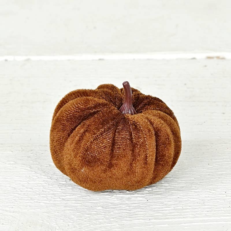 ISB79866- 2.5in x 2.5in Mini Velvet Pumpkin
