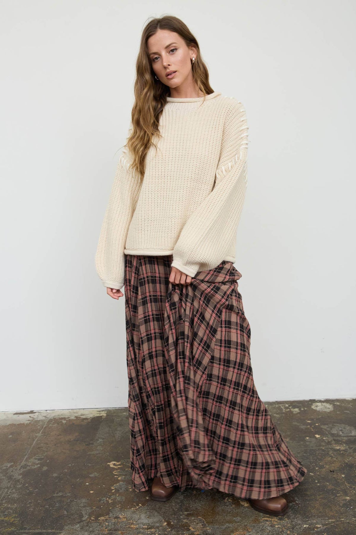 CONTRAST STITCH DETAIL MOCK NECK CHUNKY SWEATER