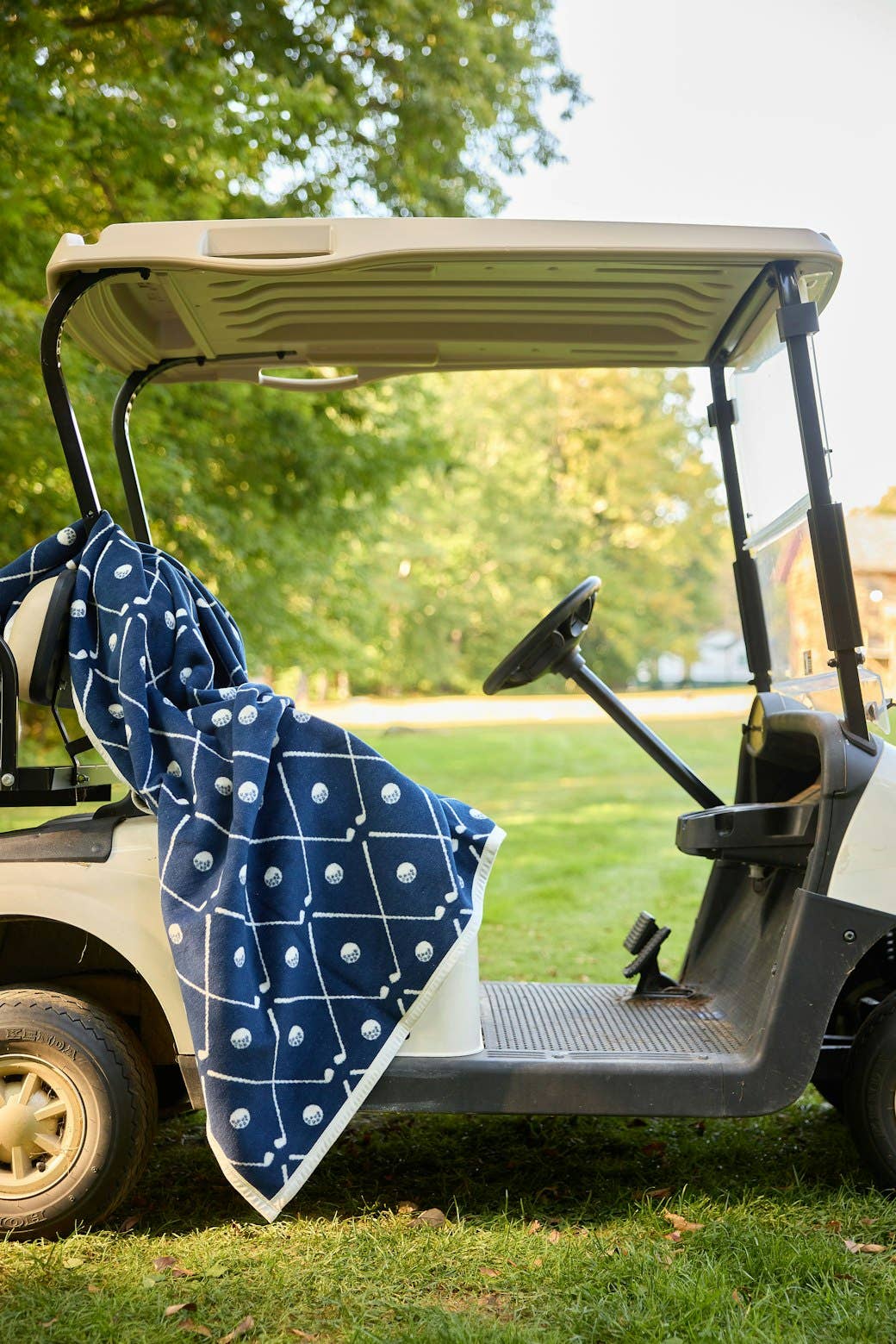 Hitting the Links Blanket Chappy Wrap