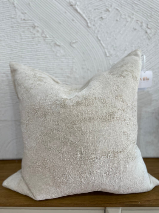 OLIVER IVORY PILLOW