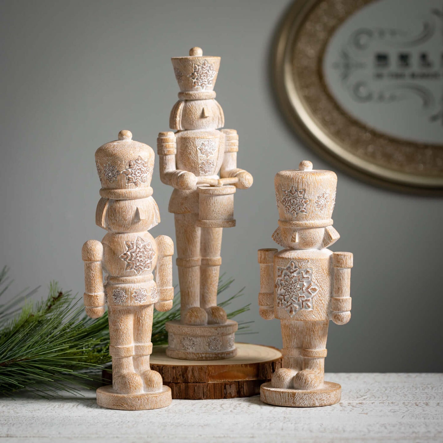 NUTCRACKER